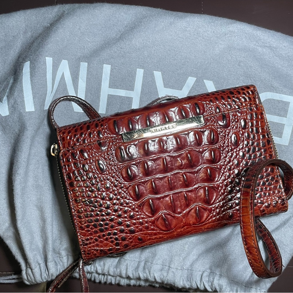 Brahmin Pecan Crocodile Embossed Crossbody Bag - Picture 2 of 3